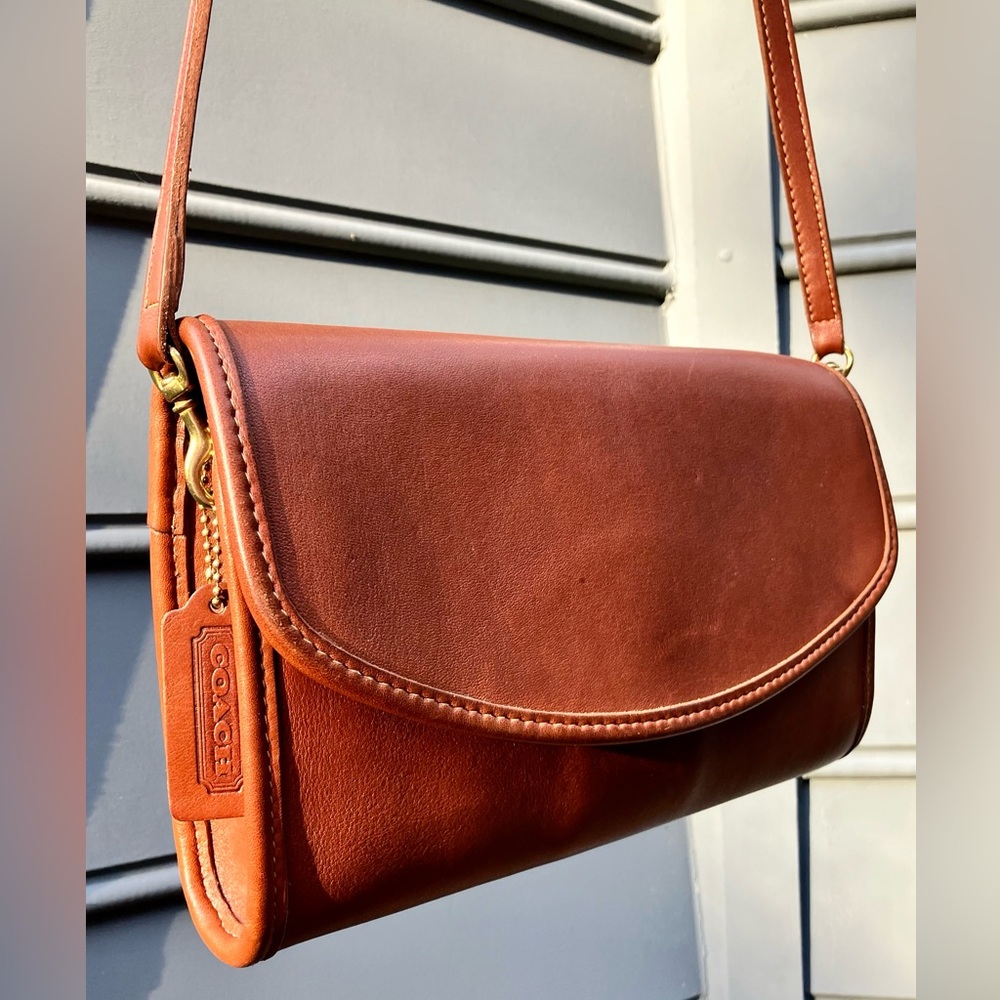 Vintage COACH Brown #9945 Sterling Clutch Leather Bag
